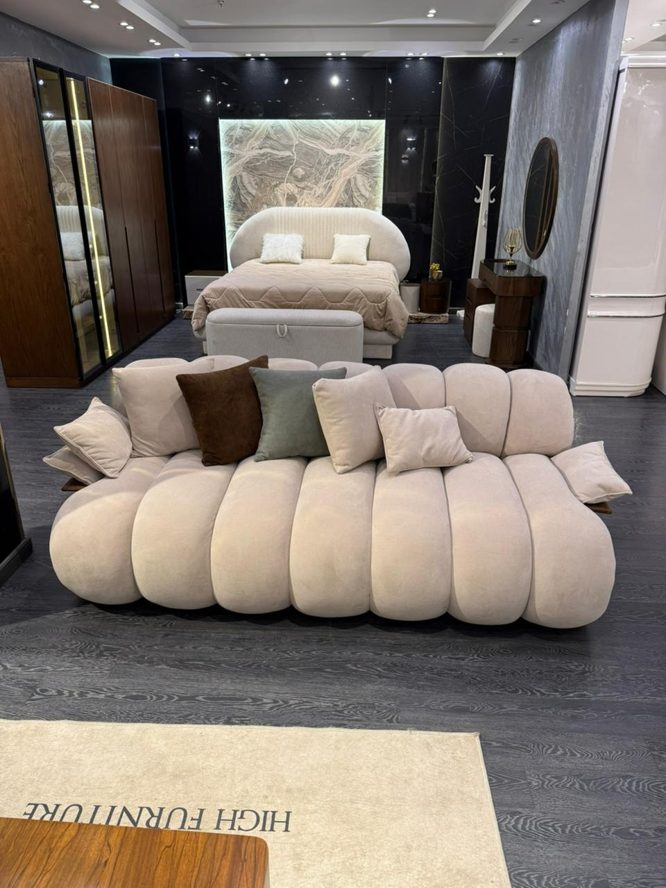 كنبه ثناىه